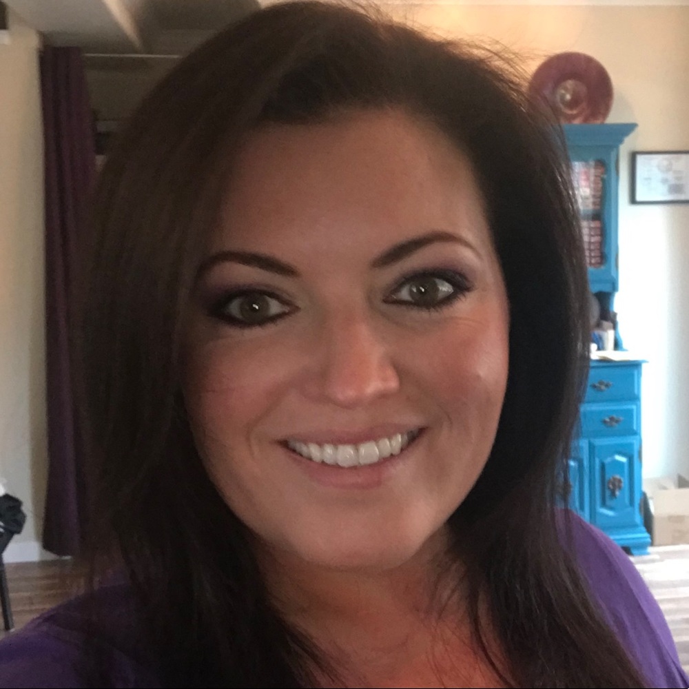 Meet your Posher, Jennifer